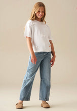 Load image into Gallery viewer, BECCA bow tshirt - white