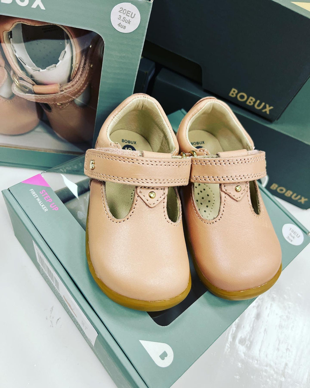 Soft leather pink First walker shoe